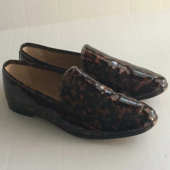 Banana Republic Leopard Print Patent Leather Flats - Picture 3 of 8